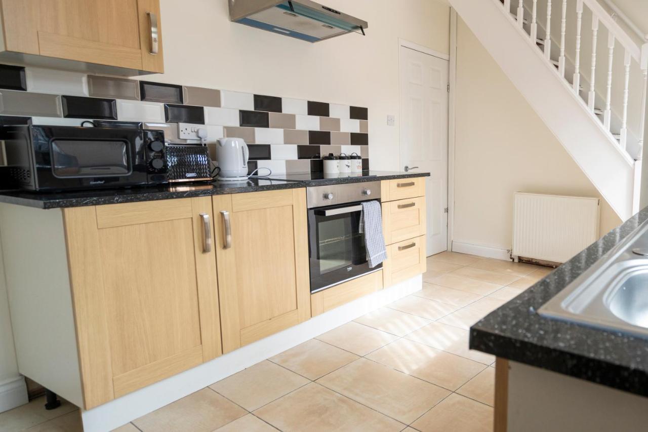 Entire House-Merseyside-Liverpool バーケンヘッド エクステリア 写真